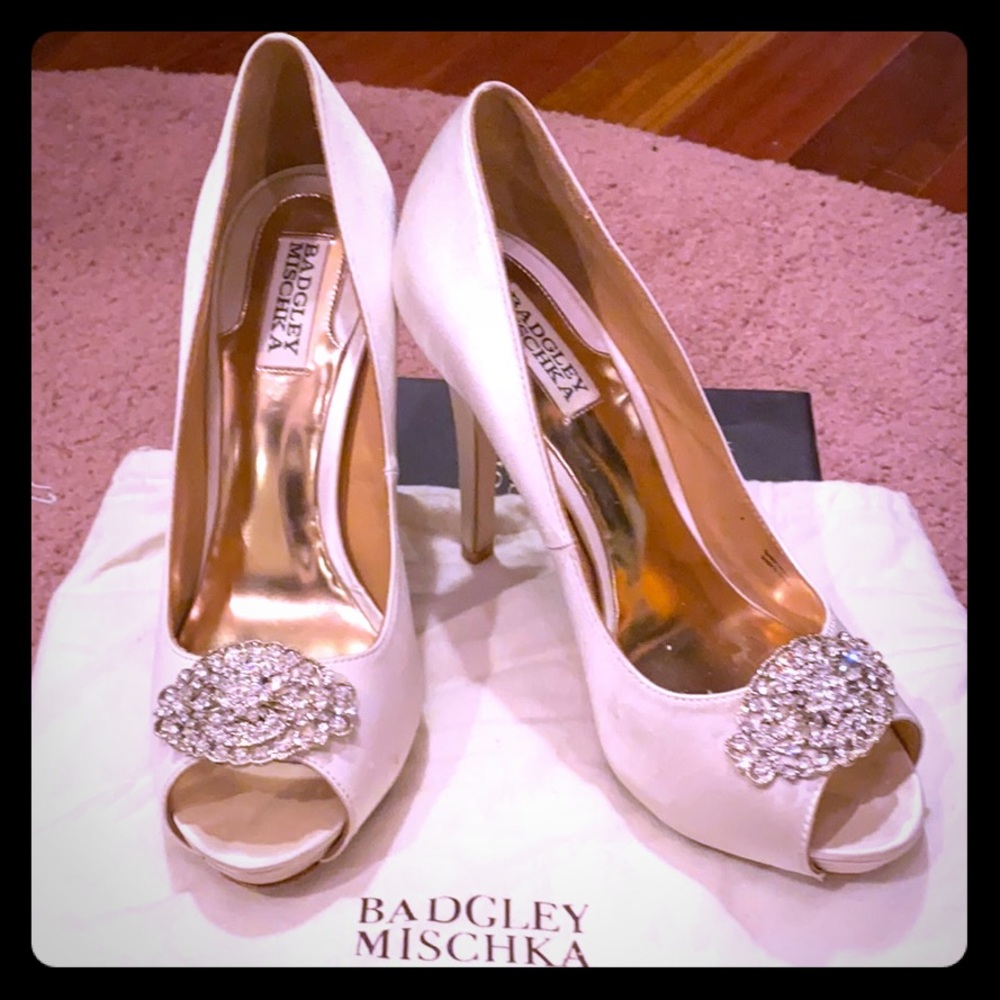 Badgley Mischka Wedding Shoe